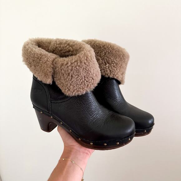 UGG Amoret Leather Studded Faux Fur Pull On Ankle Bootie Black/Brown 5
